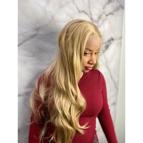 Ash Blonde Lace Front Wig - Picture 2 of 7